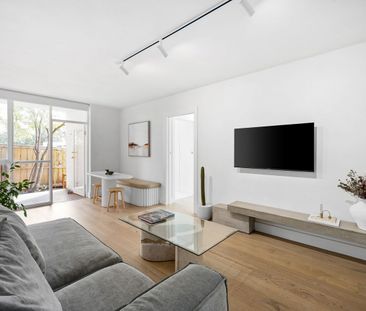 Spacious, Stylish & Perfectly Positioned - Photo 1