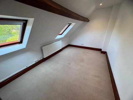 3 bedroom detached house to rent - Photo 2
