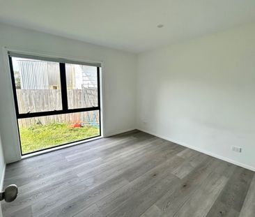 11B Collett Road, Otara, Auckland - Photo 5