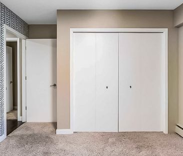 2 Bed Condo For Rent In Lower Mount Royal. Heat And Water Included - Photo 1
