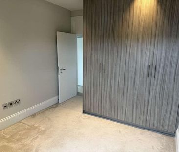 Green Lane, NW4 - Photo 2