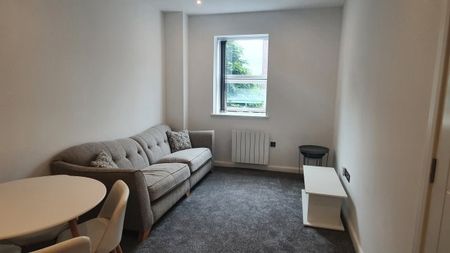 Stonecross House, Churchgate, BL1 - Photo 3
