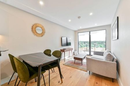 1 bedroom flat to rent - Photo 4