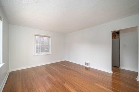 For Lease - 142 Harewood Avenue, Toronto, Ontario - Photo 3