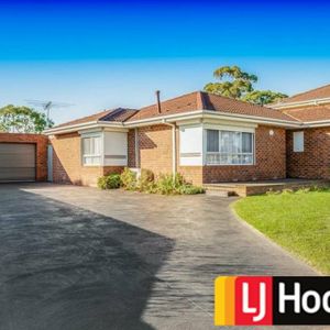 FAMILY HOME - Photo 3