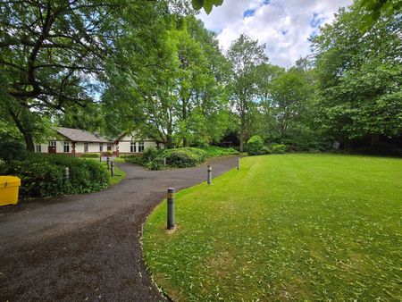 2 Bed Flat, Tilehurst Court, M7 - Photo 2