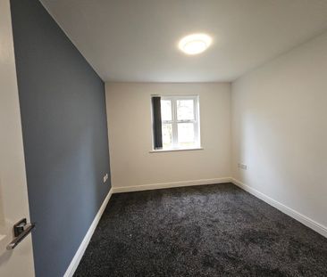 2 Bed Flat, Hadfield Close, M14 - Photo 4