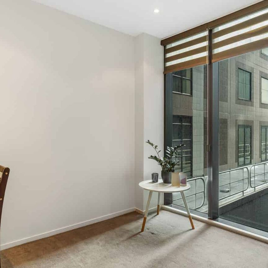 Modern Studio Apartment in Queen's Residences - Photo 1
