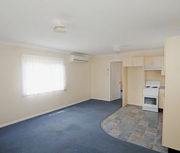 Coastal Home - Photo 6