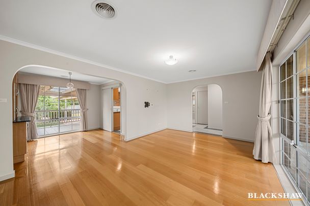 6 Schuler Place, McKellar ACT 2617 - House For Rent | Domain - Photo 1