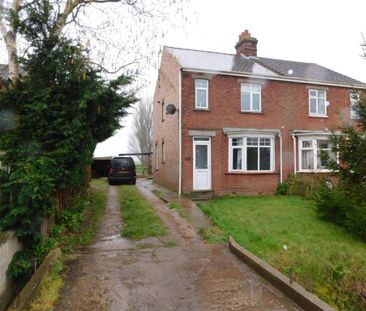 2 bedroom semi-detached house to rent - Photo 6