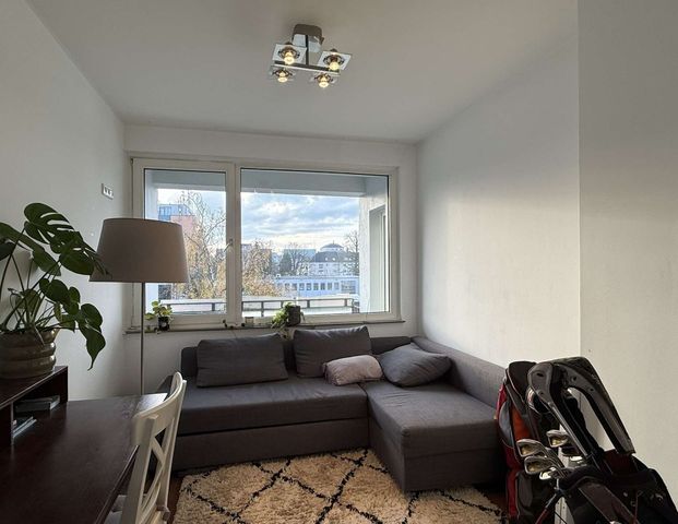 KREFELD-CITY - MODERNE 3-ZIMMERWOHNUNG MIT NEUEM BADEZIMMER & 2 BALKONEN - Foto 1