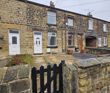 2 bed Terraced - To Let - Photo 2