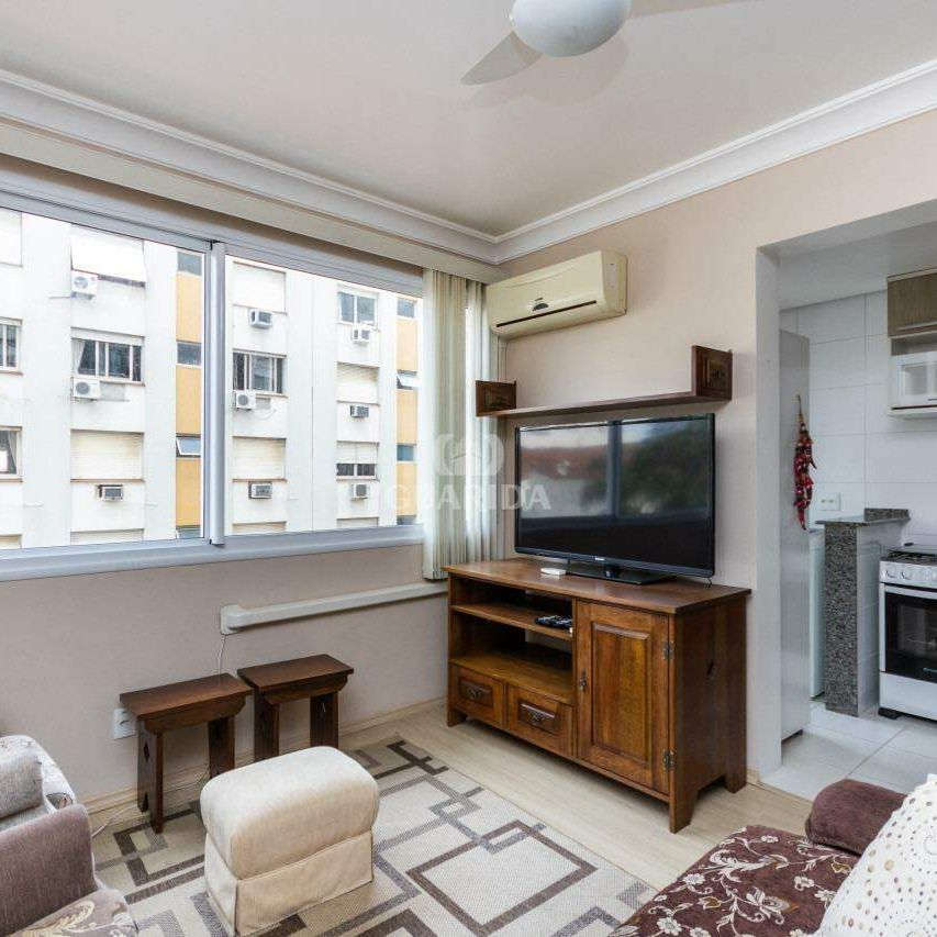 Apartamento mobiliado com 1 dormitório suíte e 1 vaga de garagem, no bairro Petrópolis - COD: 7232 - Photo 1
