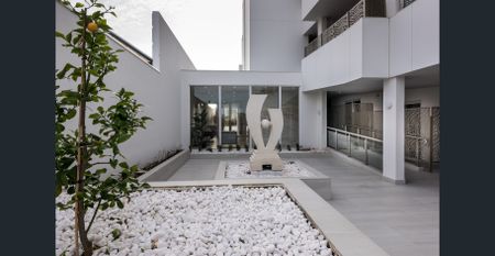 Furnished Elegance with Picturesque Sea Views - Photo 4