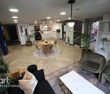 1 bedroom in a flat share to rent - Photo 1