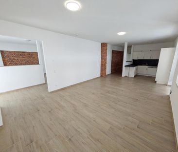 ++ ERSTBEZUG - wohnen Sie im Herzen der Stadt - große 2-Raum Wohnun... - Foto 1