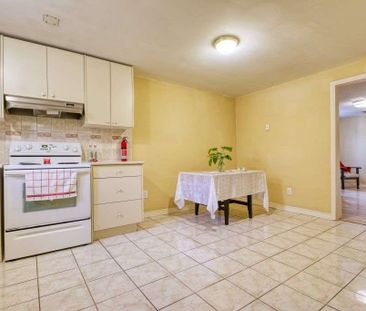 For Lease - 74 Fletcherdon Crescent, Toronto, Ontario - Photo 4