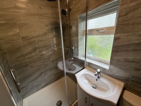 2 bedroom house to rent - Photo 2