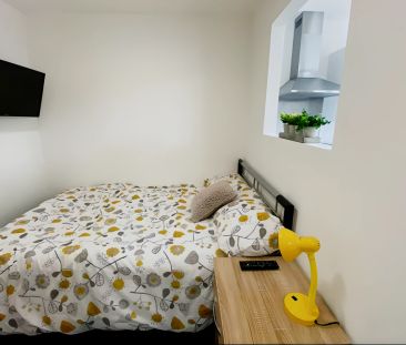 One Bed Flat - Photo 6