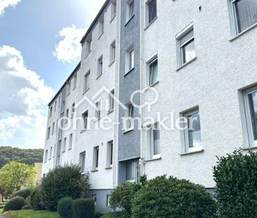 Helle 2-Zimmer Wohnung mit Balkon, EBK & Stellplatz - Foto 1