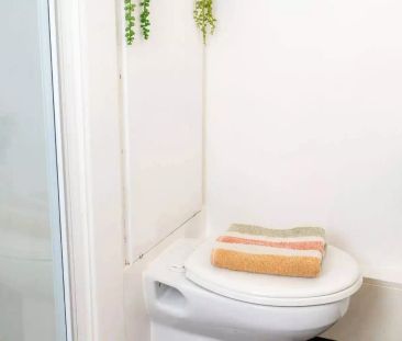 Double Ensuite - Photo 5