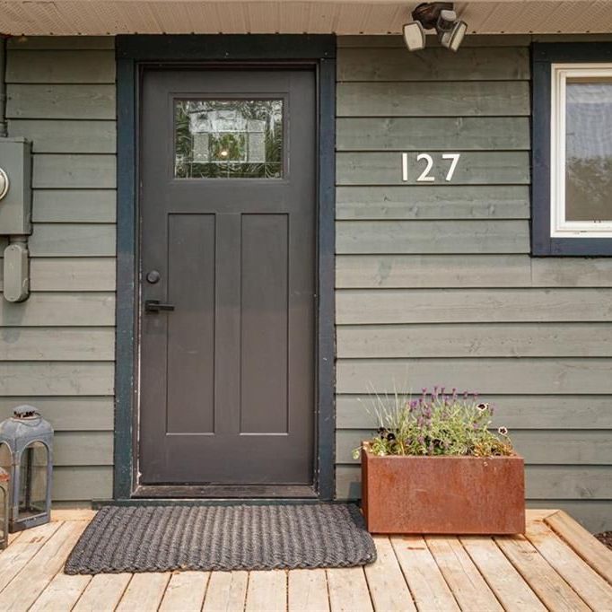 For Lease - 127 Glenlake Boulevard, Collingwood, Ontario - Photo 1