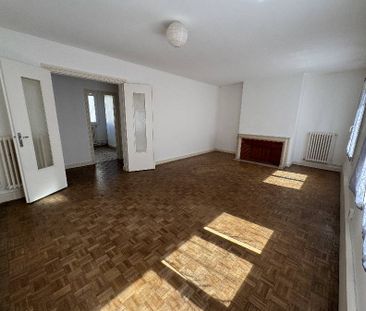 Location Appartement 3 pièces 70m² - Photo 4