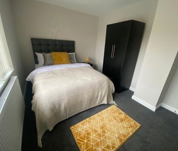 4 bedroom house share to rent - Photo 4