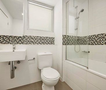 Well Positioned, Quality Apartment! - Photo 5