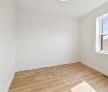 1063 Rue de la Sucrerie, H3K 2G8, Montréal - Photo 4