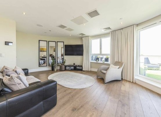 St. Luke's Avenue - Photo 1