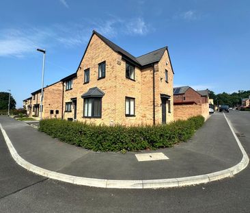 4, Sakura Walk, Seacroft, Leeds, West Yorkshire, LS14 6WP - Photo 2