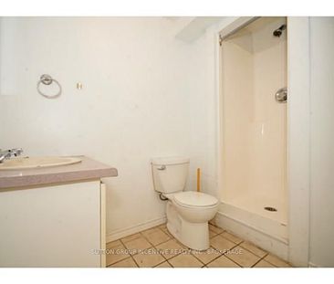 For Lease - 65 Hickling Trail Unit# Room #1, Barrie, Ontario - Photo 3