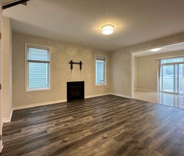 For Lease - 514 Honeylocust Avenue, Kanata, Ontario - Photo 3