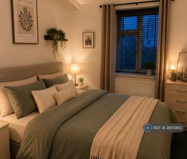 1 bedroom in a flat share to rent - Photo 2