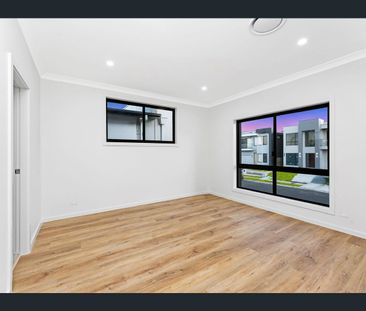 25 BURFORD STREET, Box Hill, NSW 2765 - Photo 2