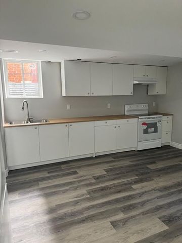 For Lease - 7 Gervais Drive, Brampton, Ontario - Photo 2