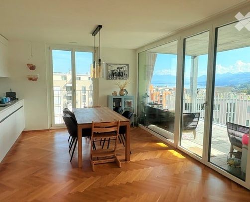 Helle 4.5-Zimmerwohnung mit toller See- und Bergsicht - Foto 1