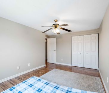 For Lease - 10 Claudette Gate, Hamilton, Ontario - Photo 4