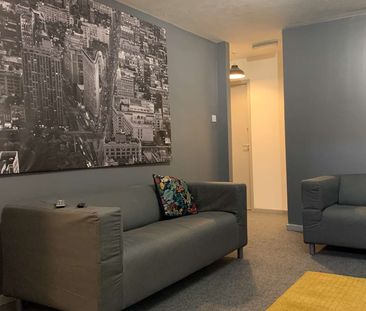 Victoria Street, Room 3 - Photo 1