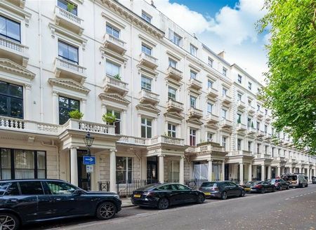 Queens Gardens - Photo 4