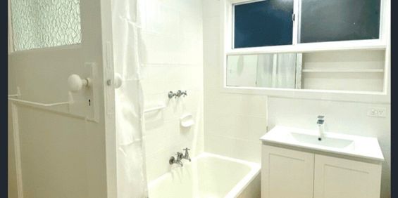 Cheltenham - Photo 3