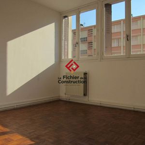 Location Appartement 4 pièces 67m² MEYLAN 38240 - Photo 2