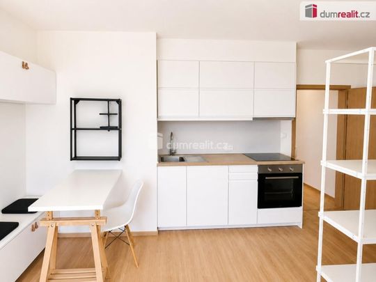 Pronájem bytu 1+kk 37 m2 - Фото 1