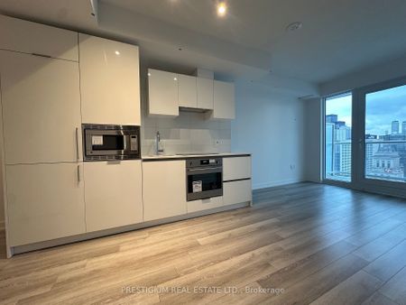 For Lease - 230 simcoe Street Unit# 2715, Toronto, Ontario - Photo 3