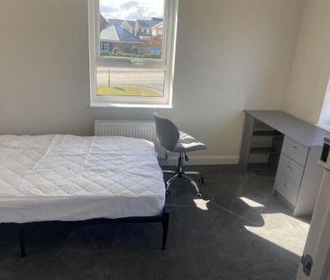 4 bedroom house share to rent - Photo 2
