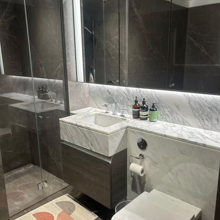 2 Bed Flat, Carnation Way, SW8 - Photo 1