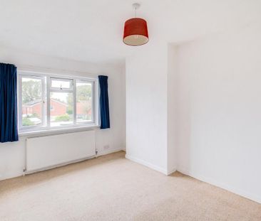 3 bedroom semi-detached house to rent - Photo 6