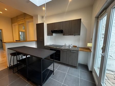 Location Appartement 2 pièces 44m² LILLE 59000 - Photo 3